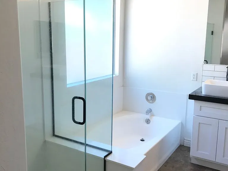 2036 E Windsong Dr — Photo 10