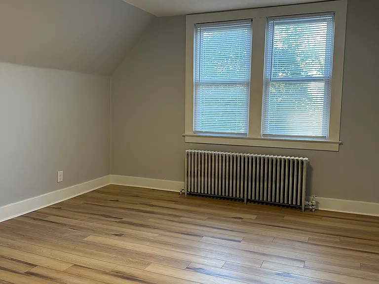 704 Arthur St #2 — Photo 8