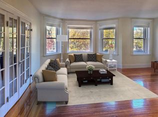 1033 Beacon St, Brookline, MA 02446