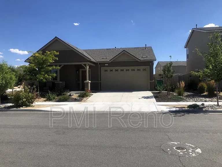 9334 Pond St — Photo 1