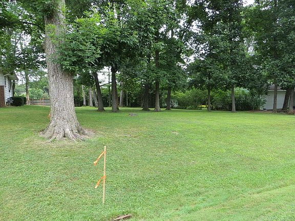 4th image of 0 Woodrow Ave