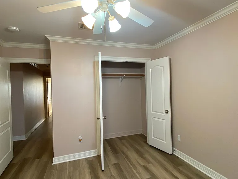 1022 Creole Dr — Photo 12