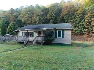1117 Bluff Ridge Rd, Aleppo, PA 15370