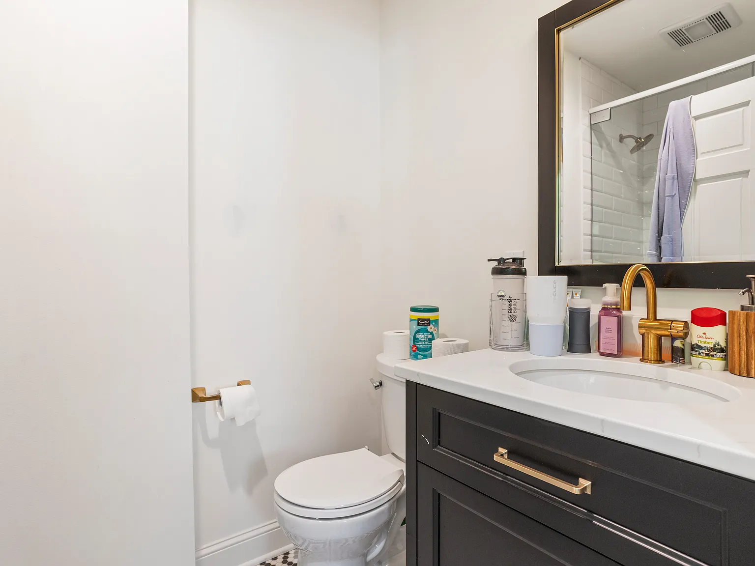 4 bed, 3123 sqft, $7,000 — Photo 4