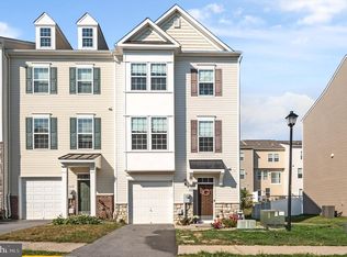 240 Schramm Loop, Stephens City, VA 22655