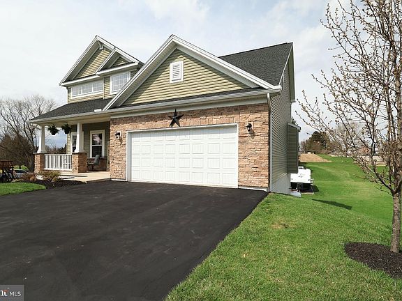 4th image of 2813 Zion Rd