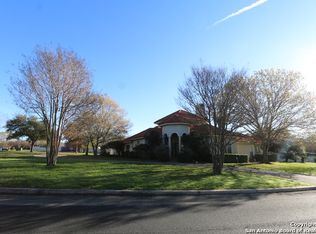 104 Warbler Way, Shavano Park, TX 78231