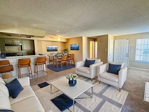 4th image of 4200 Thornbriar Lane Regency Gdns E #201