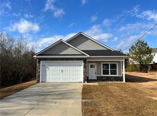 24 Lemon Way, Phenix City, AL 36869