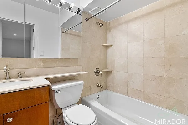 Rented by Mirador Real Estate | media 22