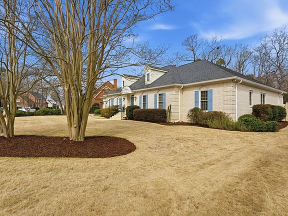 3rd image of 6131 Moss Springs Rd