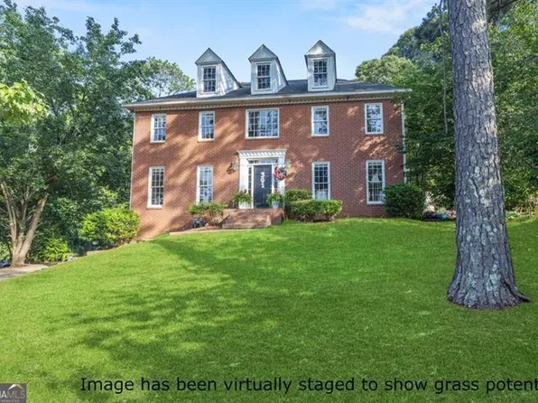 361 Sarah Ln, Lawrenceville, GA 30046