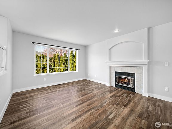 4th image of 1320 Fairhaven Avenue