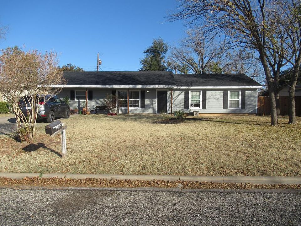1st image of 2720 Yale Ave