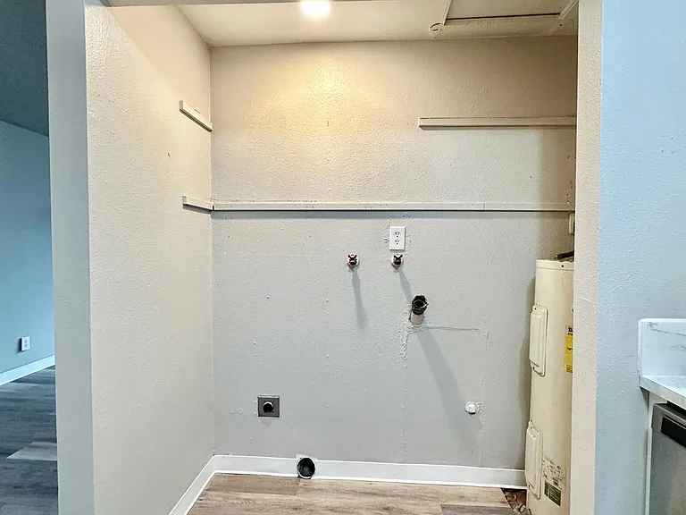 2415 Neals Ln #A — Photo 11