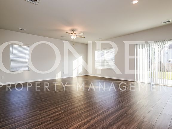 5th image of 121 Shire Dr