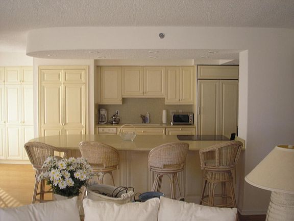 3rd image of 500 Ocean Dr #E-6d