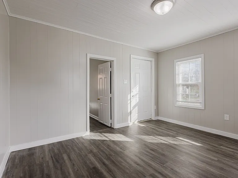 245 Evansdale Ave — Photo 14