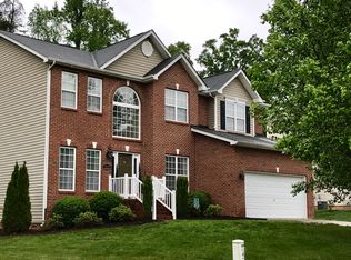 5007 Winding Ridge Ct, Greensboro, NC 27406