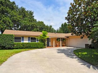 4404 Meadowood St, Orlando, FL 32812