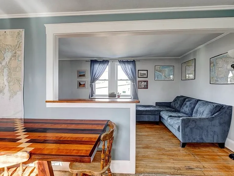 29 Sherwood Rd #2 — Photo 2
