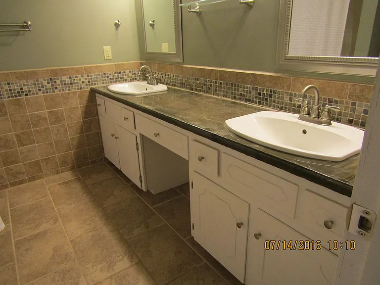 104 Caldwell Ct #1 — Photo 8