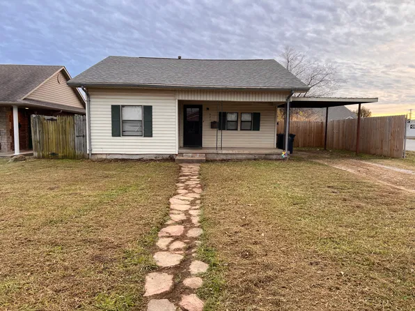 421 W Midland St, Shawnee, OK 74804