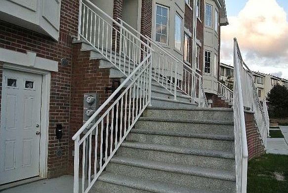 2nd image of 349 Soundview Ln #A