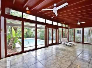 3323 Prairie Ave, Miami Beach, FL 33140