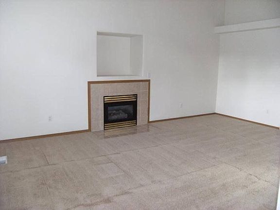 5th image of 3616 55th Ct SE