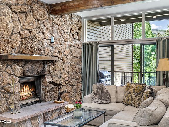 4th image of 177 Lake St #12
