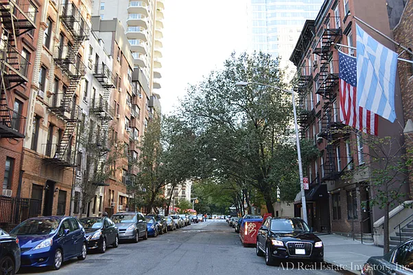 Rented by AD Real Estate Investors | media 25