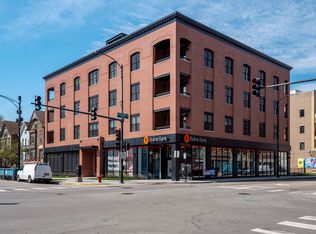 3150 N Southport Ave #204, Chicago, IL 60657