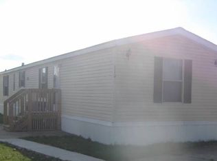 110 Woodlake Run, Yoder, IN 46798