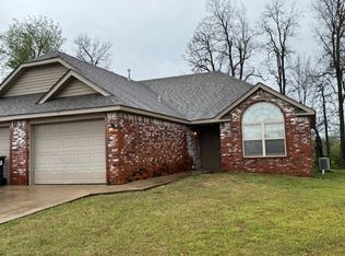 2432 S Rill St, Rogers, AR 72758