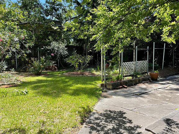5th image of 3424 Upperline St