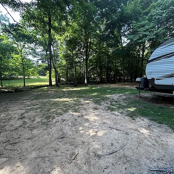8001 Buckingham Ln — Photo 14