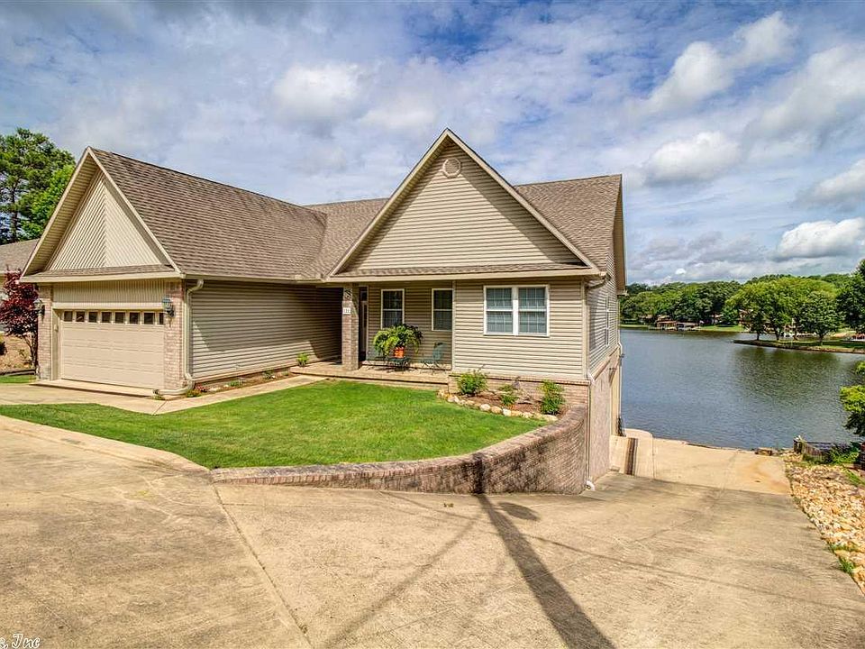 1st image of 122 Pineknoll Pt