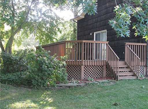 2nd image of 312 Lake Shore Dr