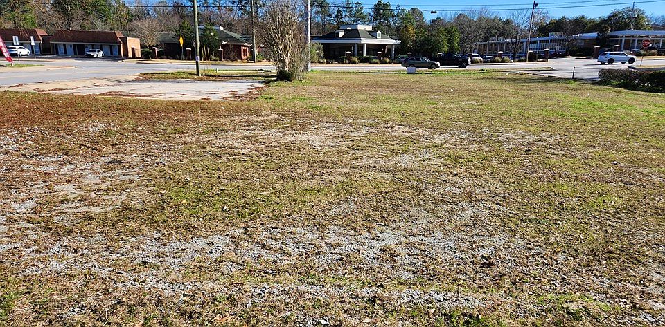2nd image of 2039 Warm Springs Rd