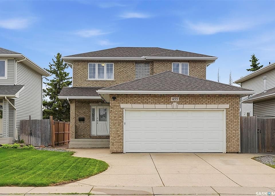 1st image of 455 Buckwold COVE