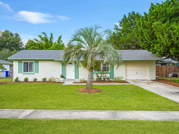 441 Altara Dr, Saint Augustine, FL 32086