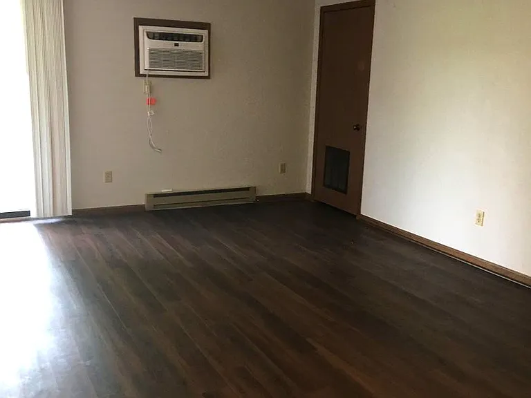 5945 Joanne Dr #203 — Photo 2