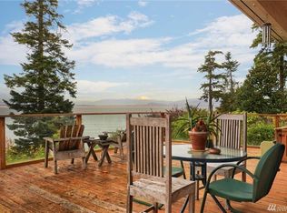 528 Maple Grove Rd, Camano Island, WA 98282