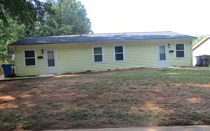 1st image of 321 Oak St #321