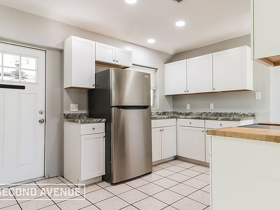 4th image of 7320 38th Ave N #1