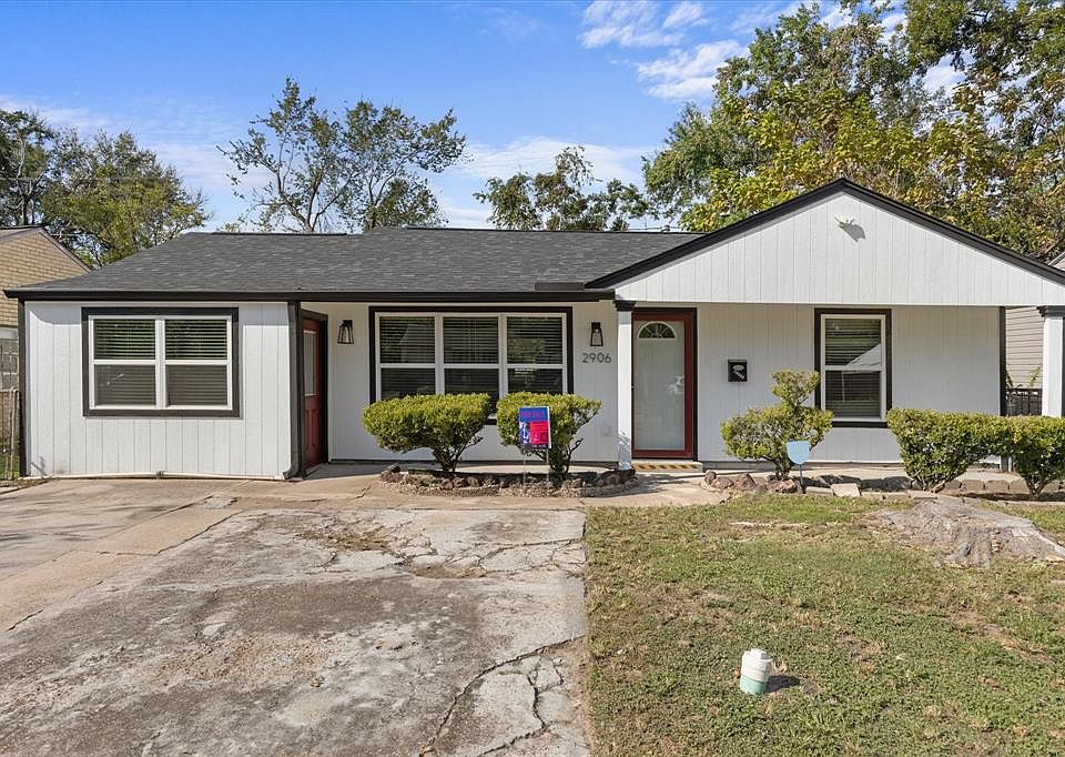 1st image of 2906 Mccrarey Drive