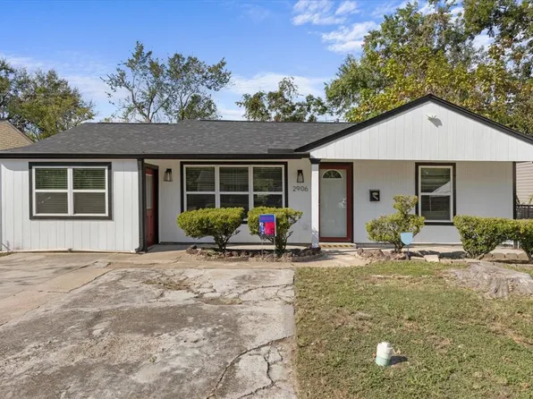 2906 McCrarey Dr, Houston, TX 77088