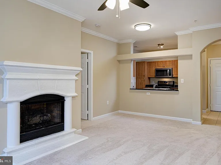12925 Centre Park Cir #202 — Photo 4