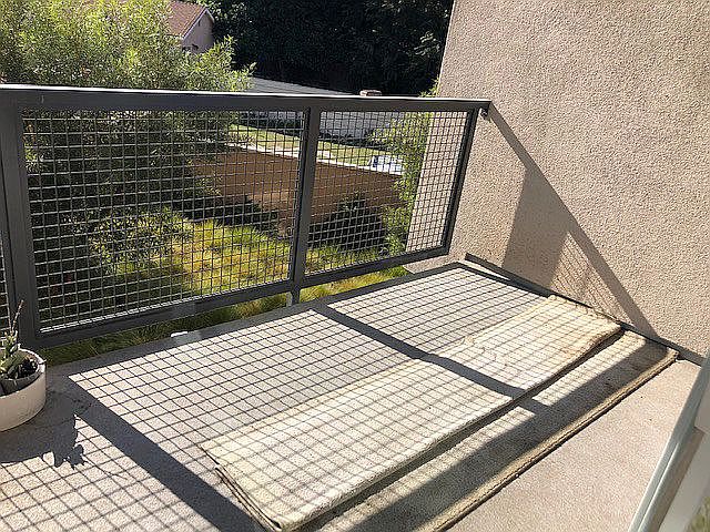 2nd floor patio